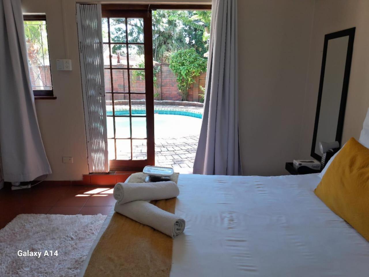 Nqabanqaba Bed & Breakfast Richards Bay Bilik gambar